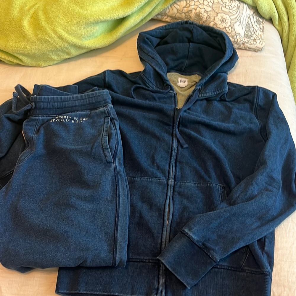 Gap Mens jogging set